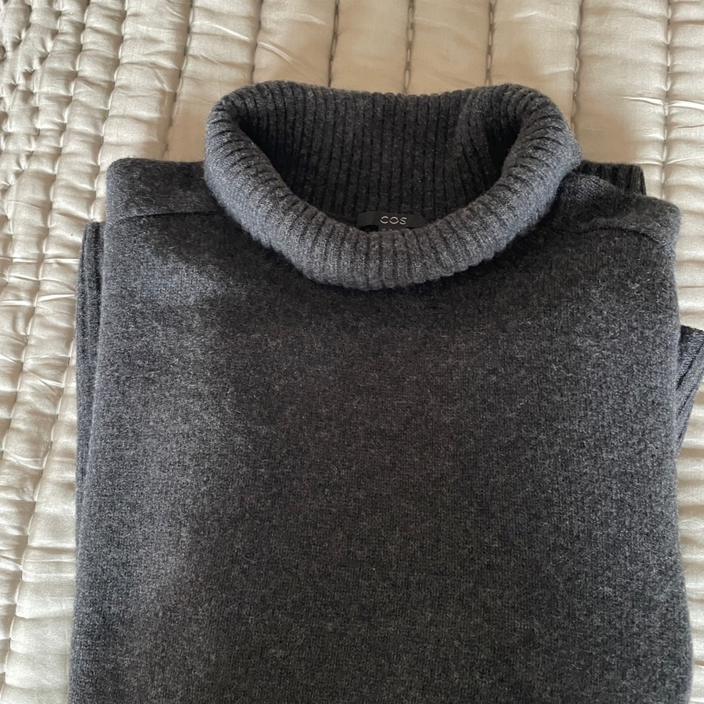 COS Dark Gray Turtleneck Sweater
